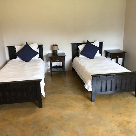 Sanctuary Life Guest Farm Hotel Magaliesburg Buitenkant foto