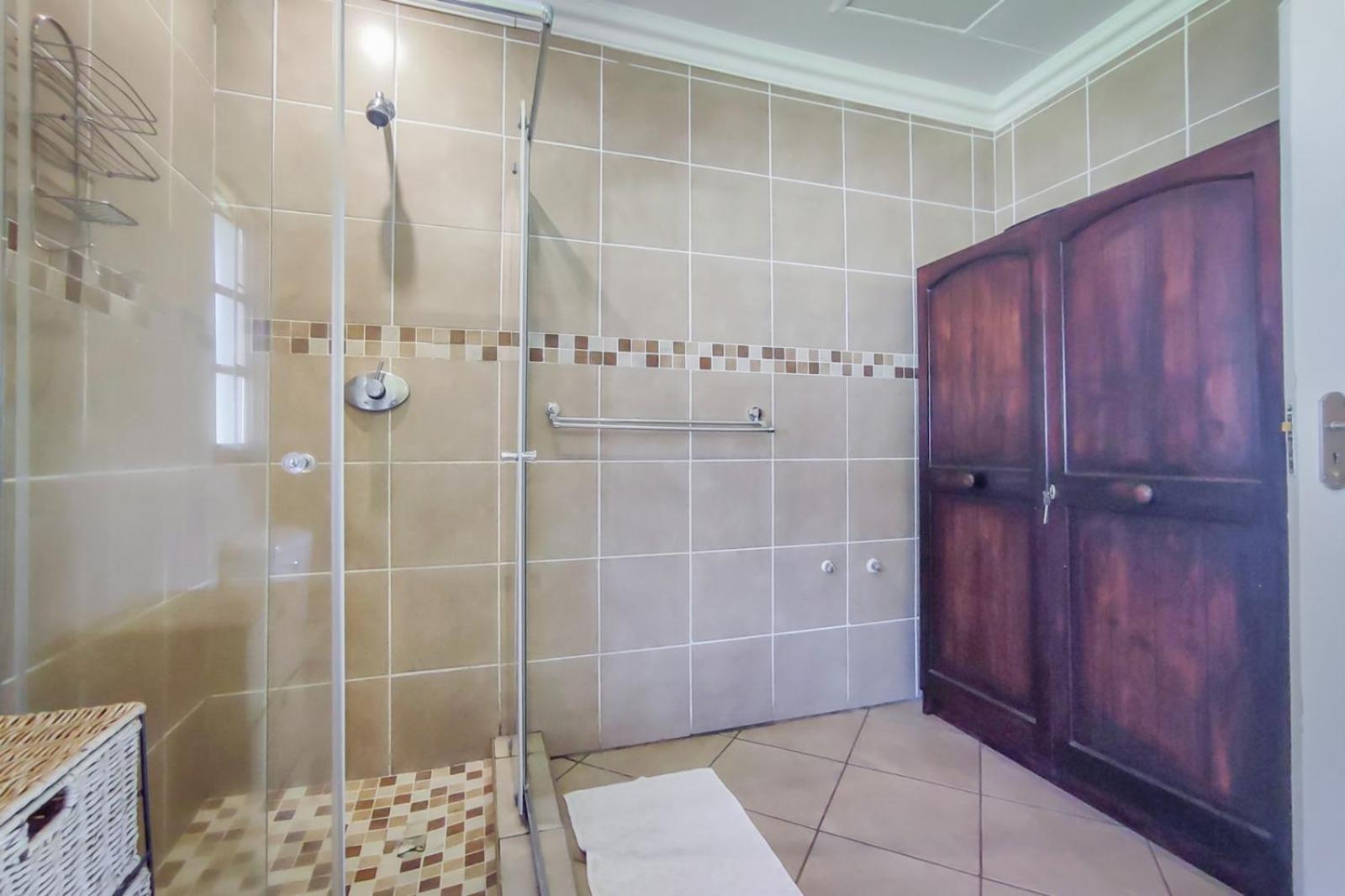 Sanctuary Life Guest Farm Hotel Magaliesburg Buitenkant foto