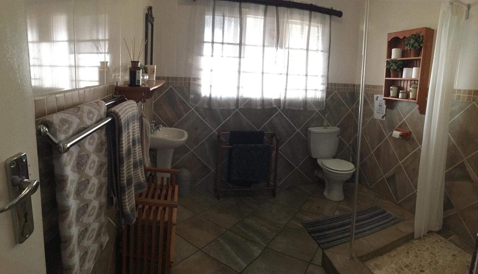 Sanctuary Life Guest Farm Hotel Magaliesburg Buitenkant foto
