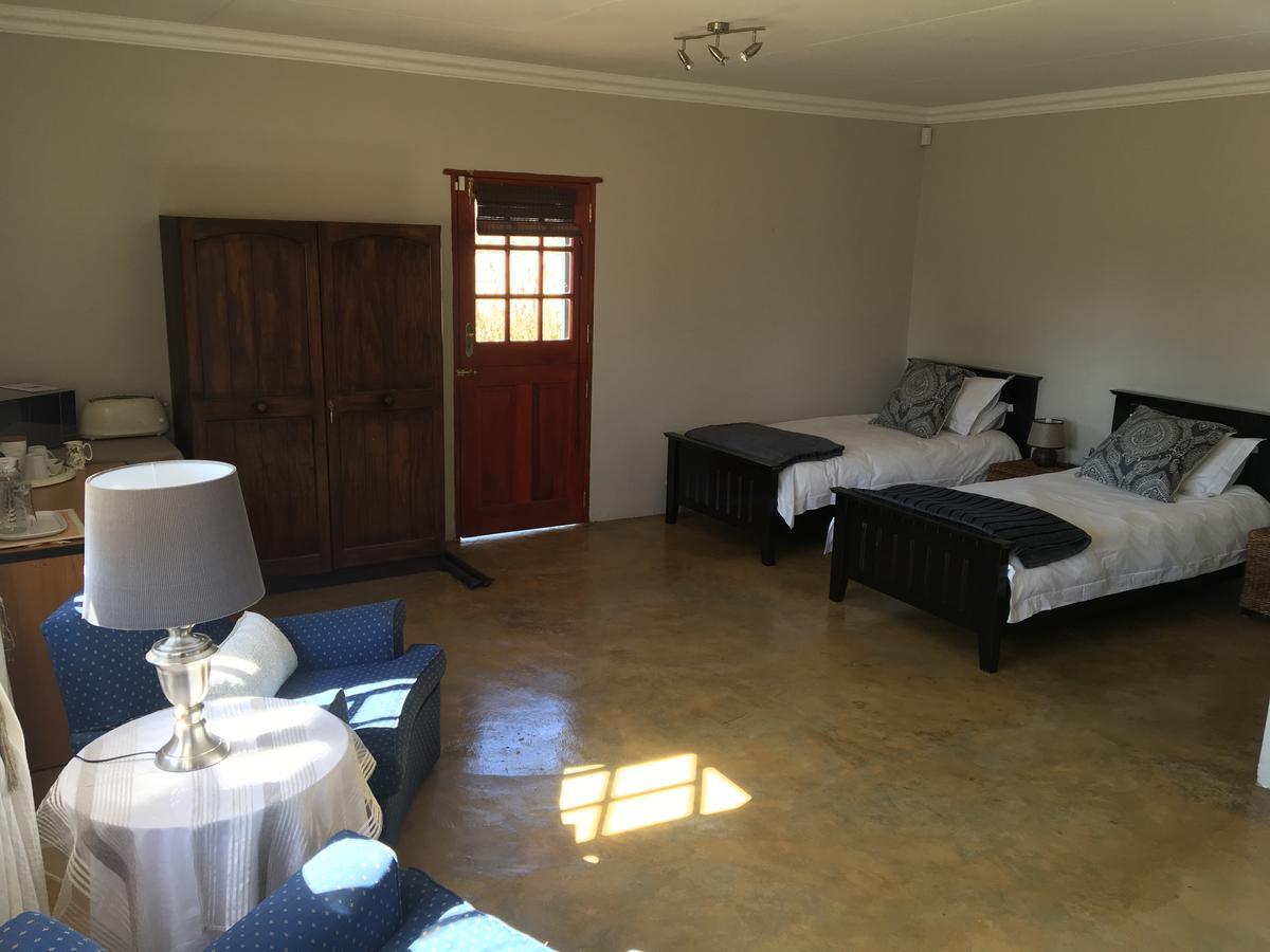 Sanctuary Life Guest Farm Hotel Magaliesburg Buitenkant foto